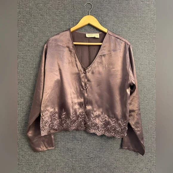 Vintage Victorias Secret Elegant “Satin”Pajama Set in Mauve Size Medium - Picture 2 of 11